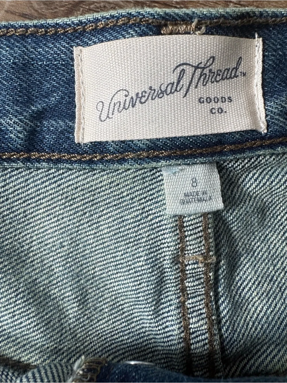 Universal Thread 90s Baggy Denim Shorts – Size 8